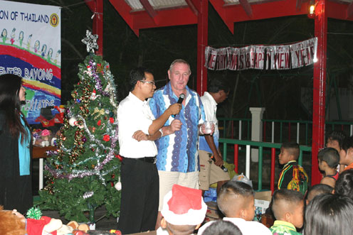 Capt, Sean Dunne from divetide brings Christmas on the back of a truck to the children living with hiv/aids at the Camillian social center rayong.