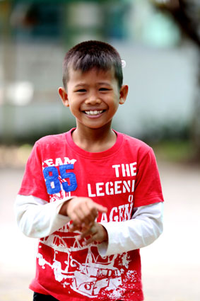 Children living with HIV/AIDS bring in 2014 with a lot of smiles at the Camillian social center rayong thailand