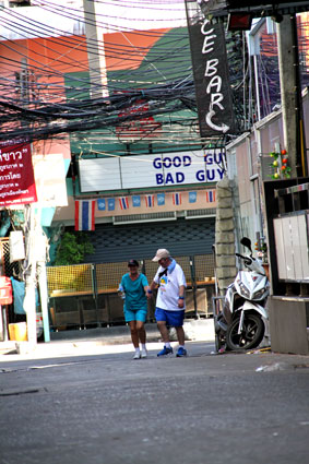 25 kilometer walk for for the Pattaya Heros hosted by the Sapphire Club Soi 15 Walking Street Pattaya